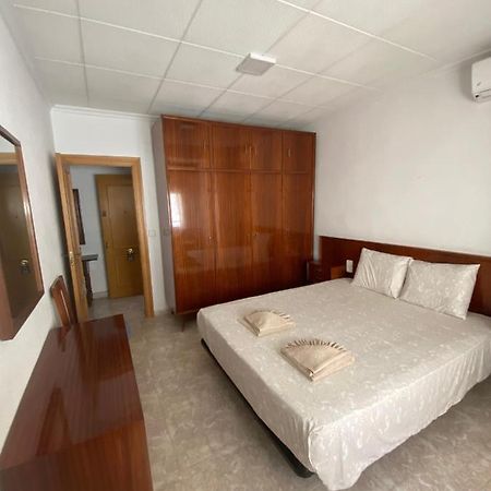 Cozy Apartment In Centre Of Alicante Near Plaza De Toros Exteriör bild