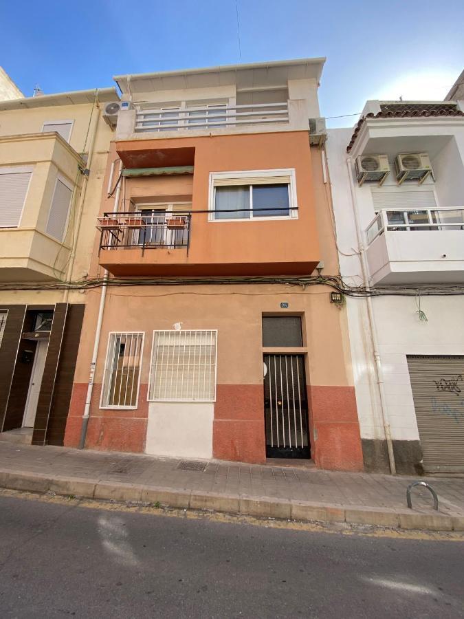 Cozy Apartment In Centre Of Alicante Near Plaza De Toros Exteriör bild