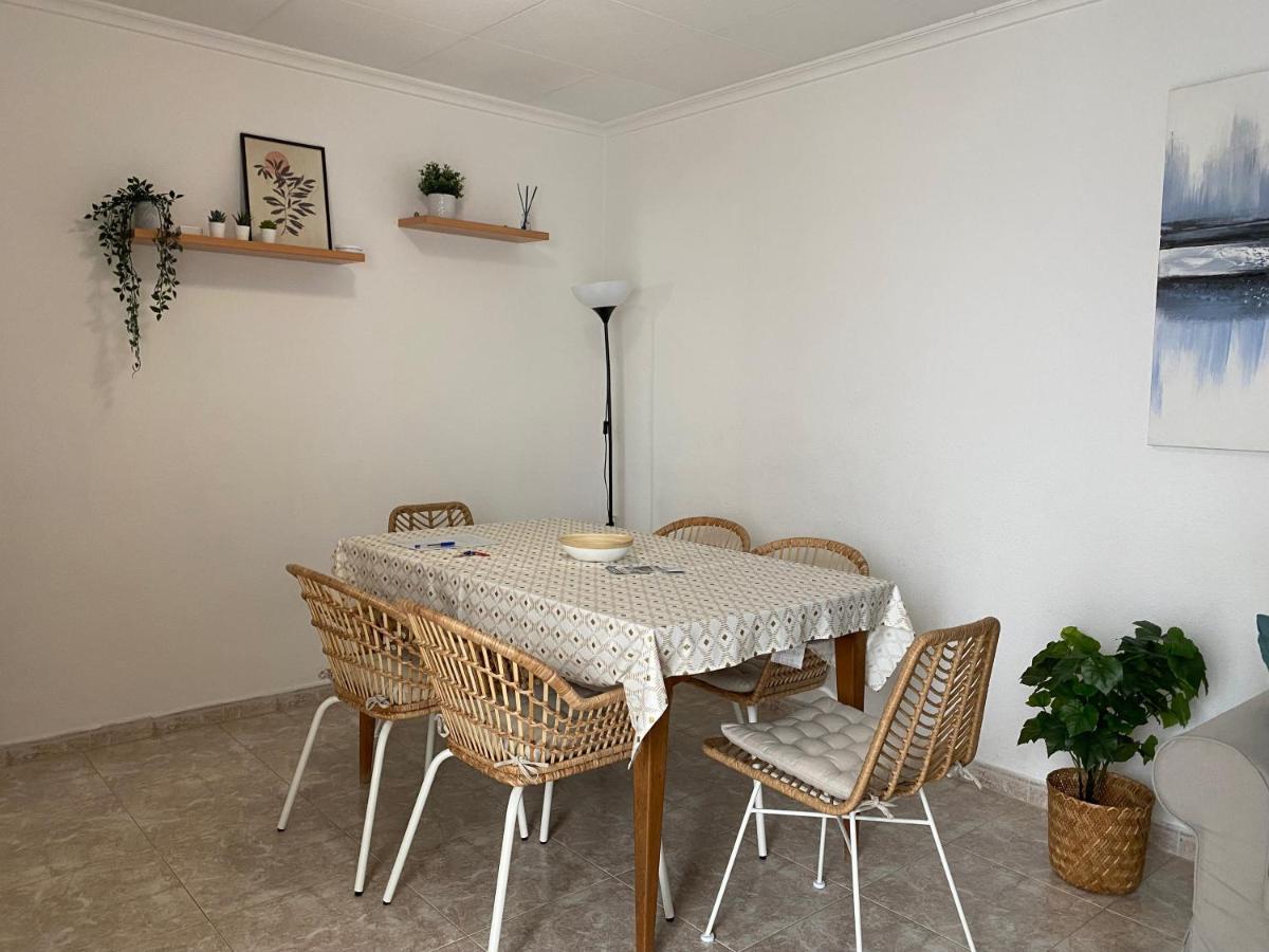 Cozy Apartment In Centre Of Alicante Near Plaza De Toros Exteriör bild